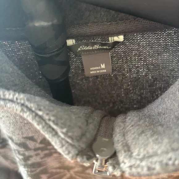 Eddie Bauer Women’s M Fleece Jacket Charcoal w/Black Design & Pockets - Picture 3 of 8